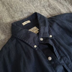 J. Crew Baird McNutt Navy Linen Short sleeve Button Up size Medium slim